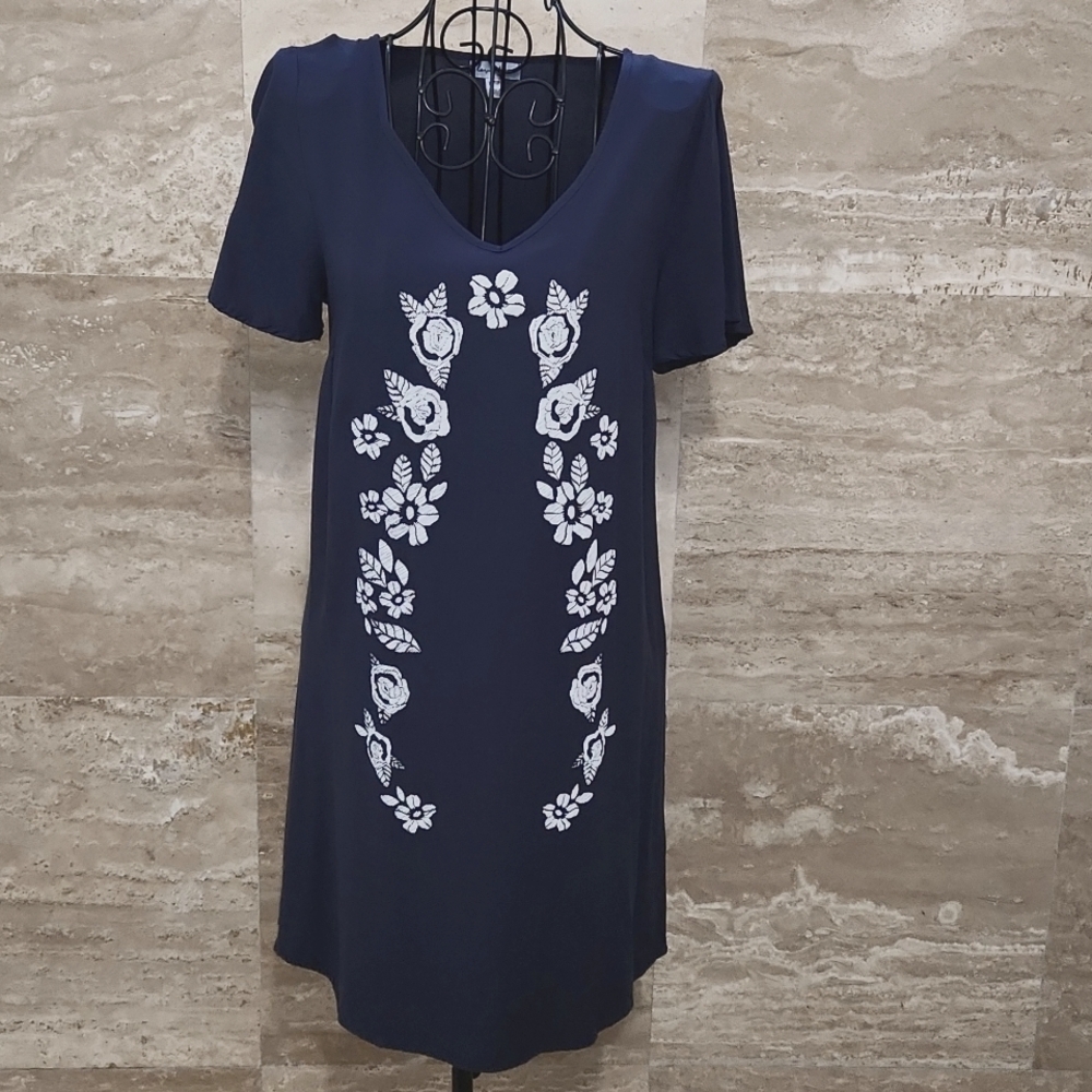 Navy blue dress with white floral details